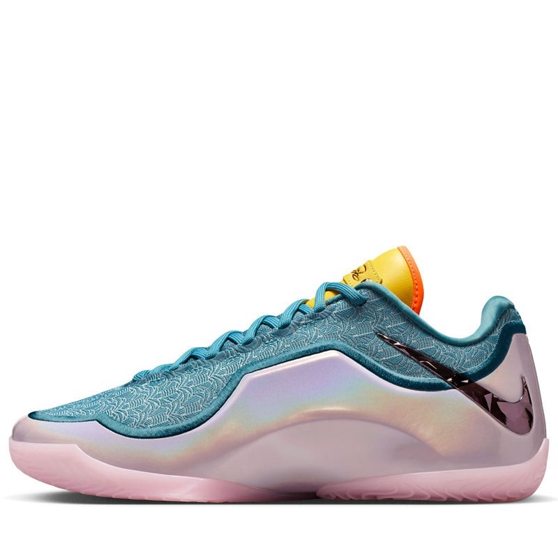 Nike LeBron 23 - Flexibilité Contrôlée et Naturelle